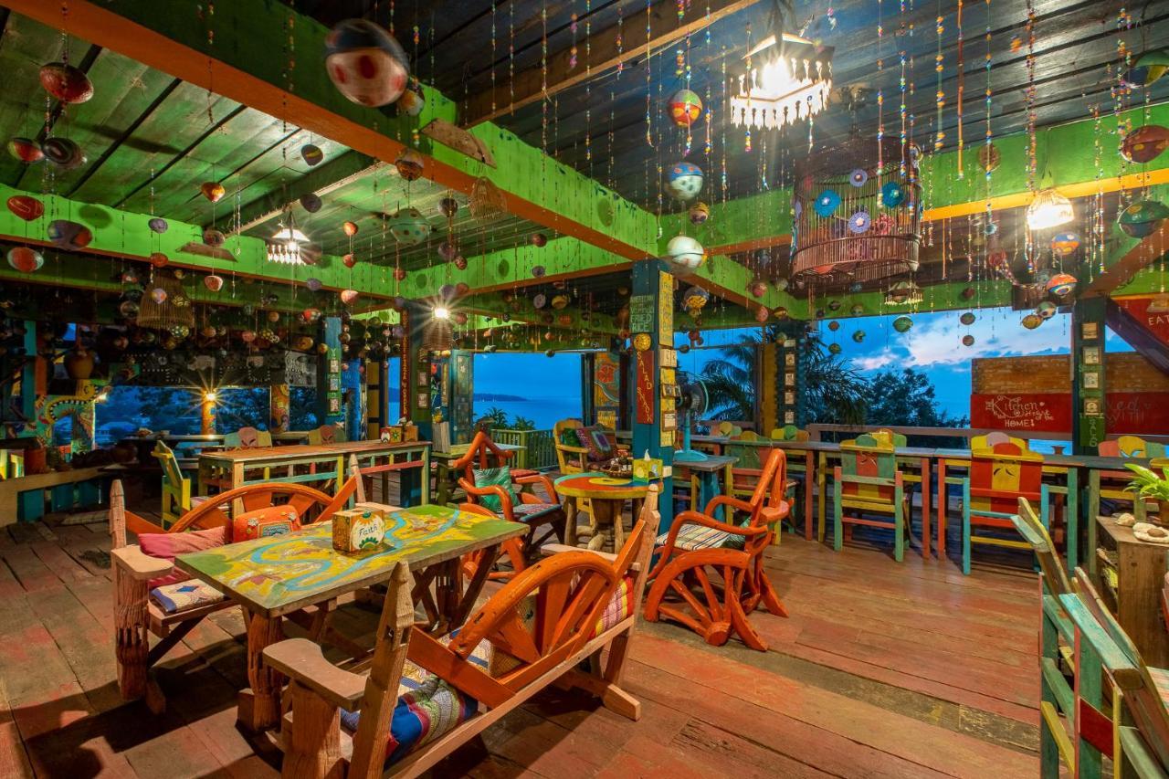 Varinda Resort Ламаи-Бич Экстерьер фото